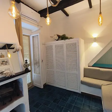 Apartment Tiny Circe House - Turistico *